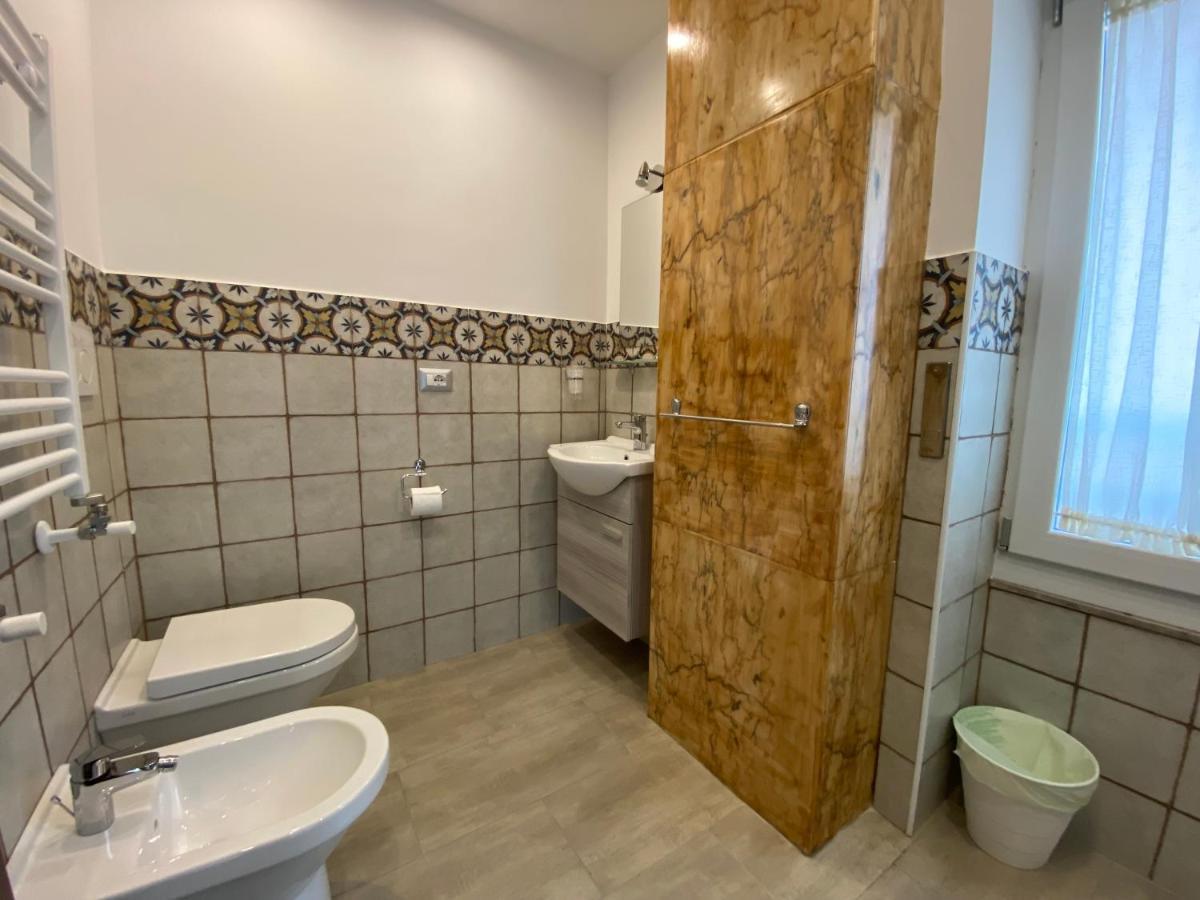 B&B Catania Centro - Charme & More Exterior foto